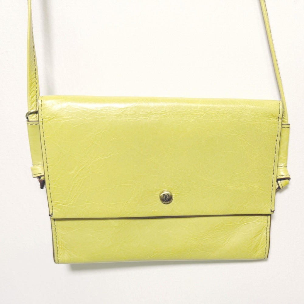Hobo Bemuse International Yellow Leather Crossbody Wallet Bag Mirror Flap Snap
